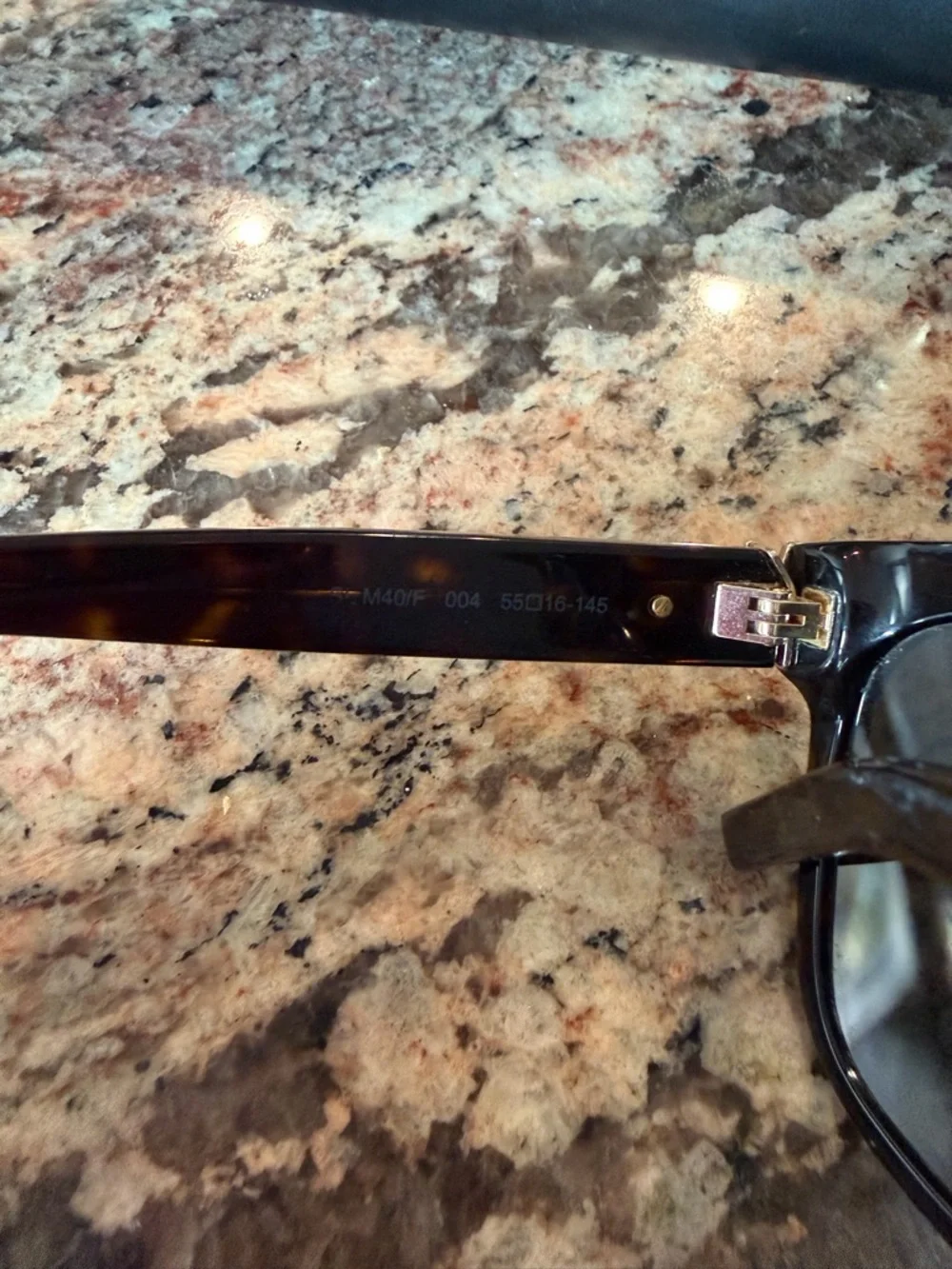 YSL Sunglasses - Picture 6 of 10